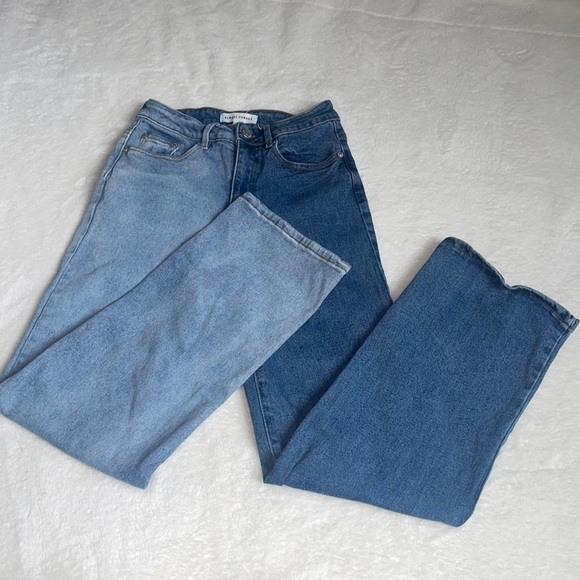 Juniors Almost Famous Two-Tone 90’s Jeans size 0 - Picture 4 of 11
